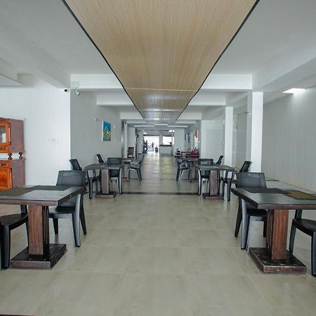 Lucky Seven Hikkaduwa Hotel ภายนอก รูปภาพ